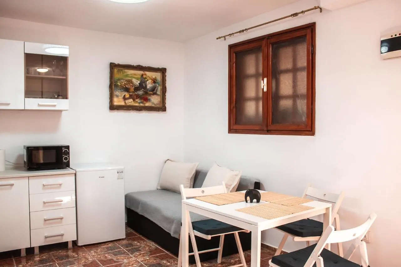 Victor Residence 38 Bucarest